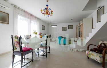 Casa singola in Vendita a Forlì