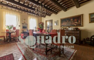 Villa in Vendita a Forlì