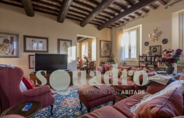Villa in Vendita a Forlì
