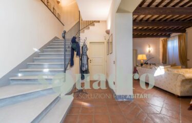 Villa in Vendita a Forlì