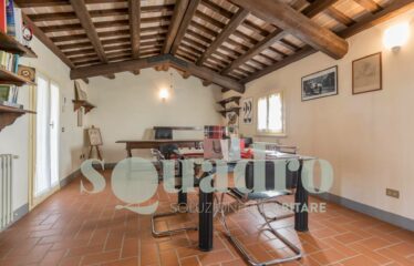 Villa in Vendita a Forlì