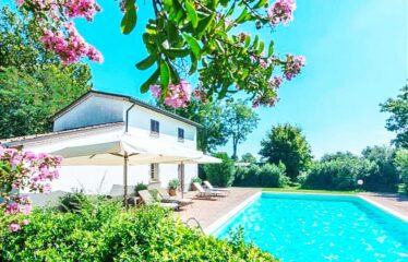 Villa in Vendita a Forlì