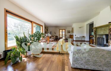 Villa in Vendita a Forlì