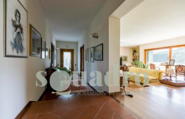 Villa in Vendita a Forlì