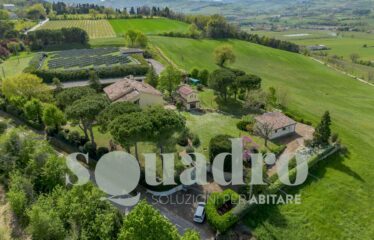 Villa in Vendita a Forlì