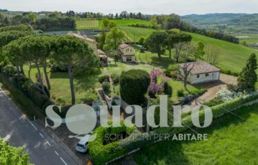 Villa in Vendita a Forlì