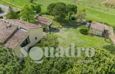 Villa in Vendita a Forlì
