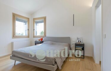 Villa in Vendita a Forlì