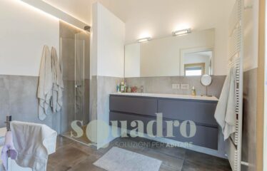 Villa in Vendita a Forlì