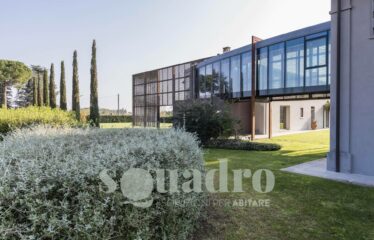 Villa in Vendita a Faenza