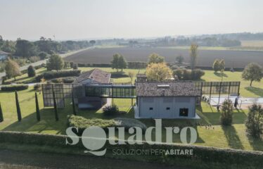 Villa in Vendita a Faenza