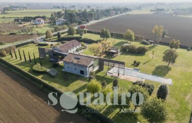 Villa in Vendita a Faenza