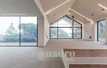 Villa in Vendita a Forlì