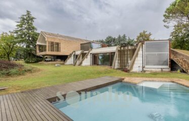 Villa in Vendita a Forlì