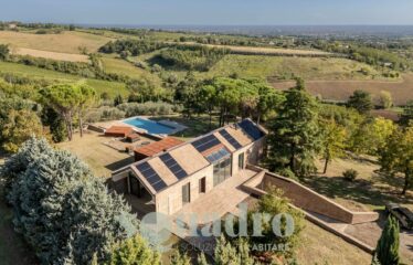 Villa in Vendita a Forlì