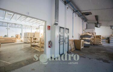 Capannone in Affitto a Forlì