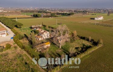 Rustico in Vendita a Forlì