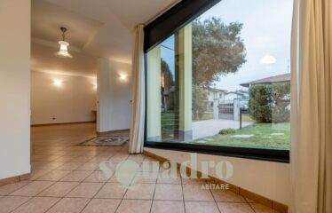 Casa singola in Vendita a Forlì