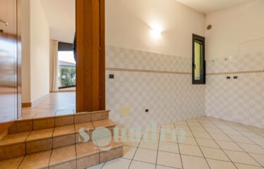 Casa singola in Vendita a Forlì