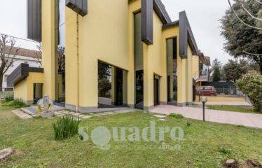 Casa singola in Vendita a Forlì