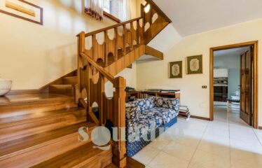 Villa in Vendita a Forlì
