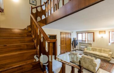 Villa in Vendita a Forlì