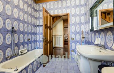 Villa in Vendita a Forlì