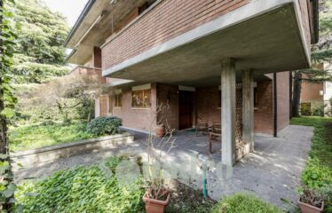 Villa in Vendita a Forlì