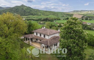 Villa in Vendita a Castrocaro Terme e Terra del Sole