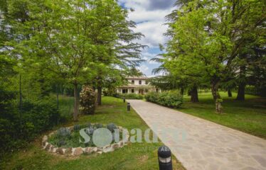Villa in Vendita a Castrocaro Terme e Terra del Sole