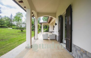 Villa in Vendita a Castrocaro Terme e Terra del Sole